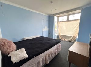 Bedroom- click for photo gallery
